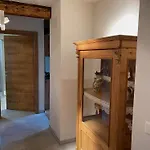 Oswald - Surrounded By Nature *